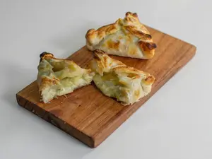 Rj - empanada roquefort jamón