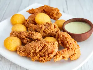 Alitas A La Broaster