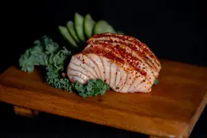 Sashimi flameado con togarashi