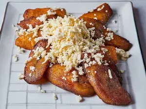 Porción detajada con queso