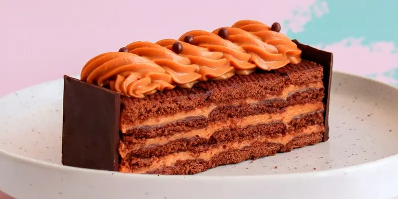 Majo Martin Cakes