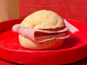 Chipa relleno