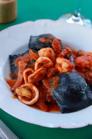 Raviolones de salmón