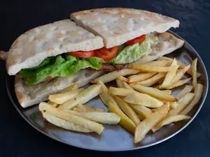 Xl lechuga, tomate + guarni