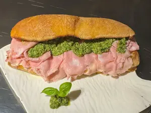 Ciabatta mortadela