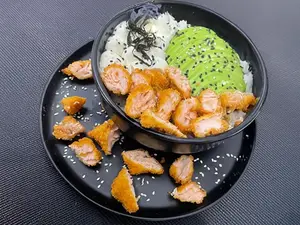 Poke Salmón Crunch