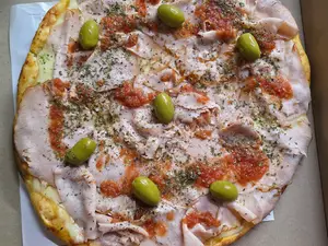 Muzza/ lomo de cerdo ahumado
