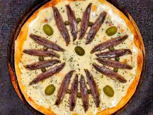 Muzzarella/ anchoas
