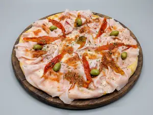Muzzarella/ jamon y morrones