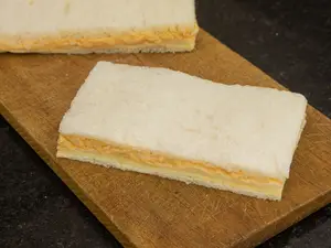 Sándwich de queso y palmitos