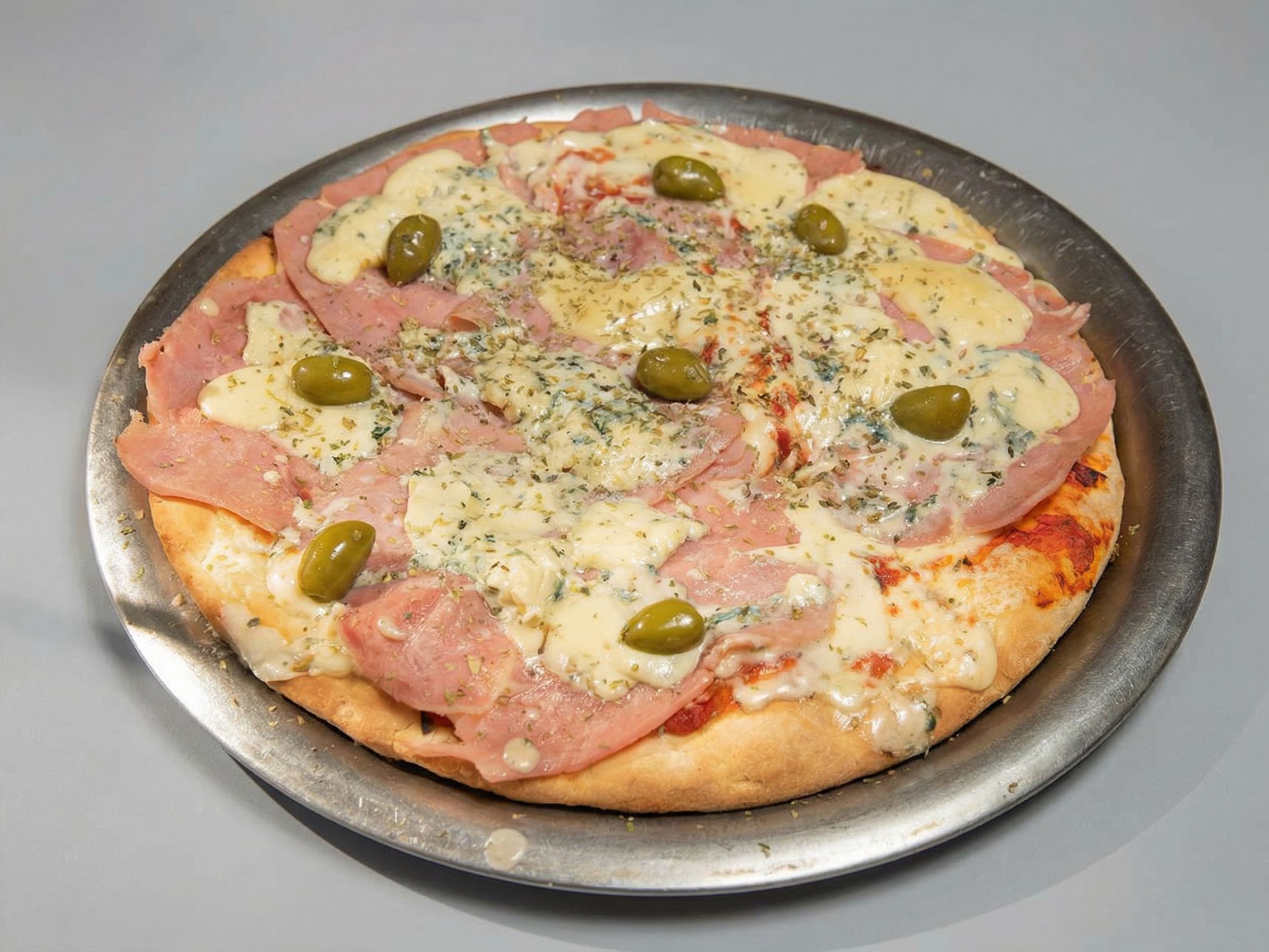 Manucho Pizza Empanadas