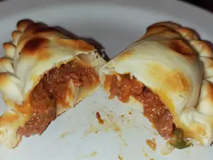 Empanada carne salteña.