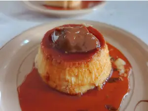 Flan con dulce de leche