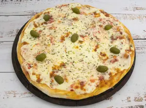 Pizza con provolone