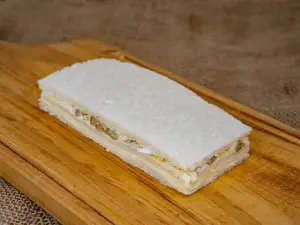Sand. queso y aceitunas