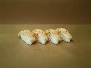 Nigiri chipirones (4 piezas)