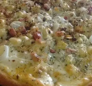 Empanada Provolone y panceta