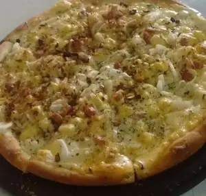Pizza Fugazzeta margarita