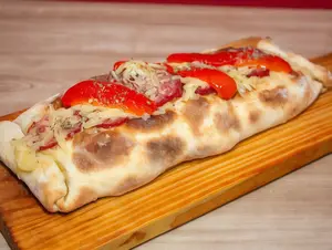 Calzone calabresa