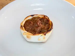 Canastita bondiola y barbacoa