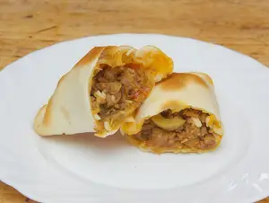 Empanada criolla