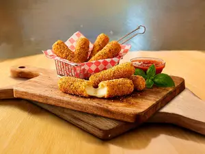 Bastones de muzarella