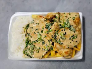 Pollo al verdeo