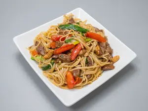 Salteado mixto(pollo y carne)