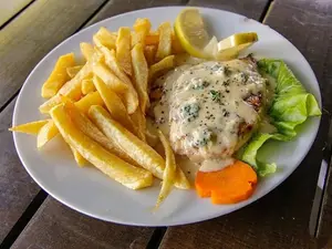 Pollo al roquefort