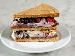 Sablé con Frutos Rojos