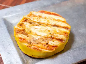 Provolone Hilado Con Criolla