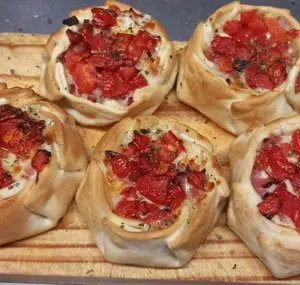 Canastita Napolitana con jamón