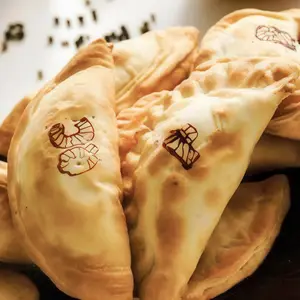 Media docena de empanadas