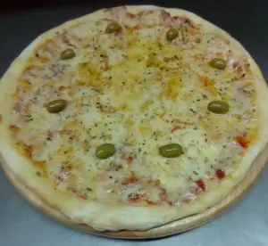 Pizza Provolone