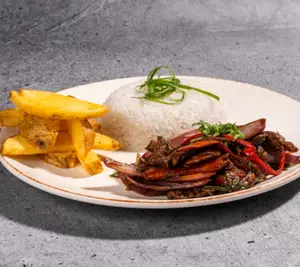 Lomo Saltado