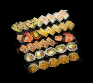 SALMON Y LANGOSTINOS x 30 piezas