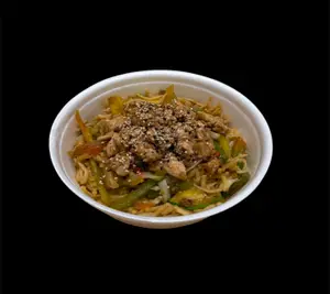 YAKISOBA con Pollo
