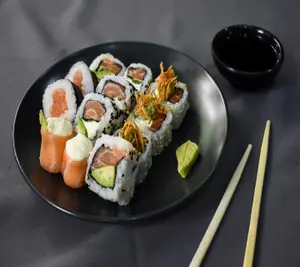 Combo Eilat x12 (100 % salmón premium)
