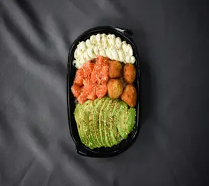 Ensalada de sushi dúo
