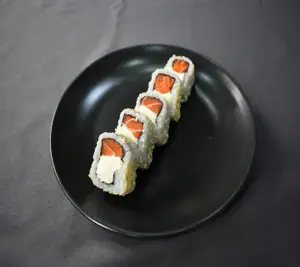 Salmón Phila roll