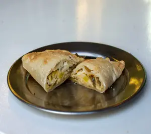 Verdeo, muzarella y nuez