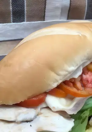 S de pechuga grillé completo