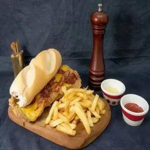 S m cheddar y bacon con papas