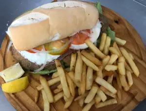 S m el puerto con papas
