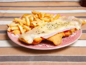 Suprema napolitana con papas