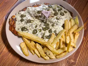 Pizzanesa comun.