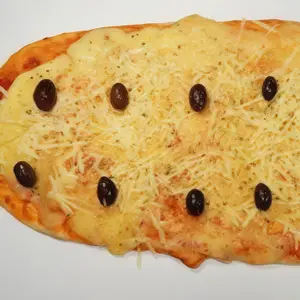 10 Pizza con provolone