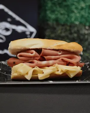 Sándwich 14 código 2311