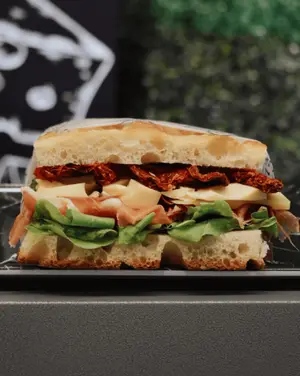 Sándwich 3 código 2300