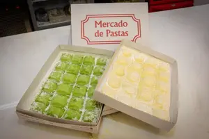 Raviolones Ricota, Muzzarella Y Nuez